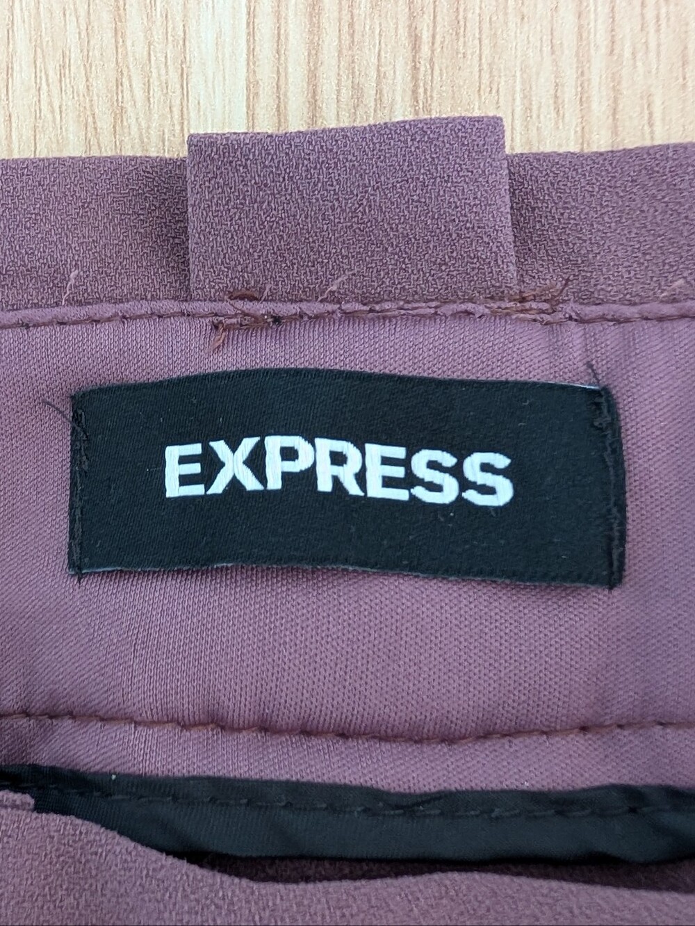 Express Pants | Size 4 - Picture 2 of 8